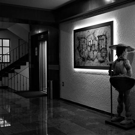 Hotel Corona Real メキシコシティ エクステリア 写真